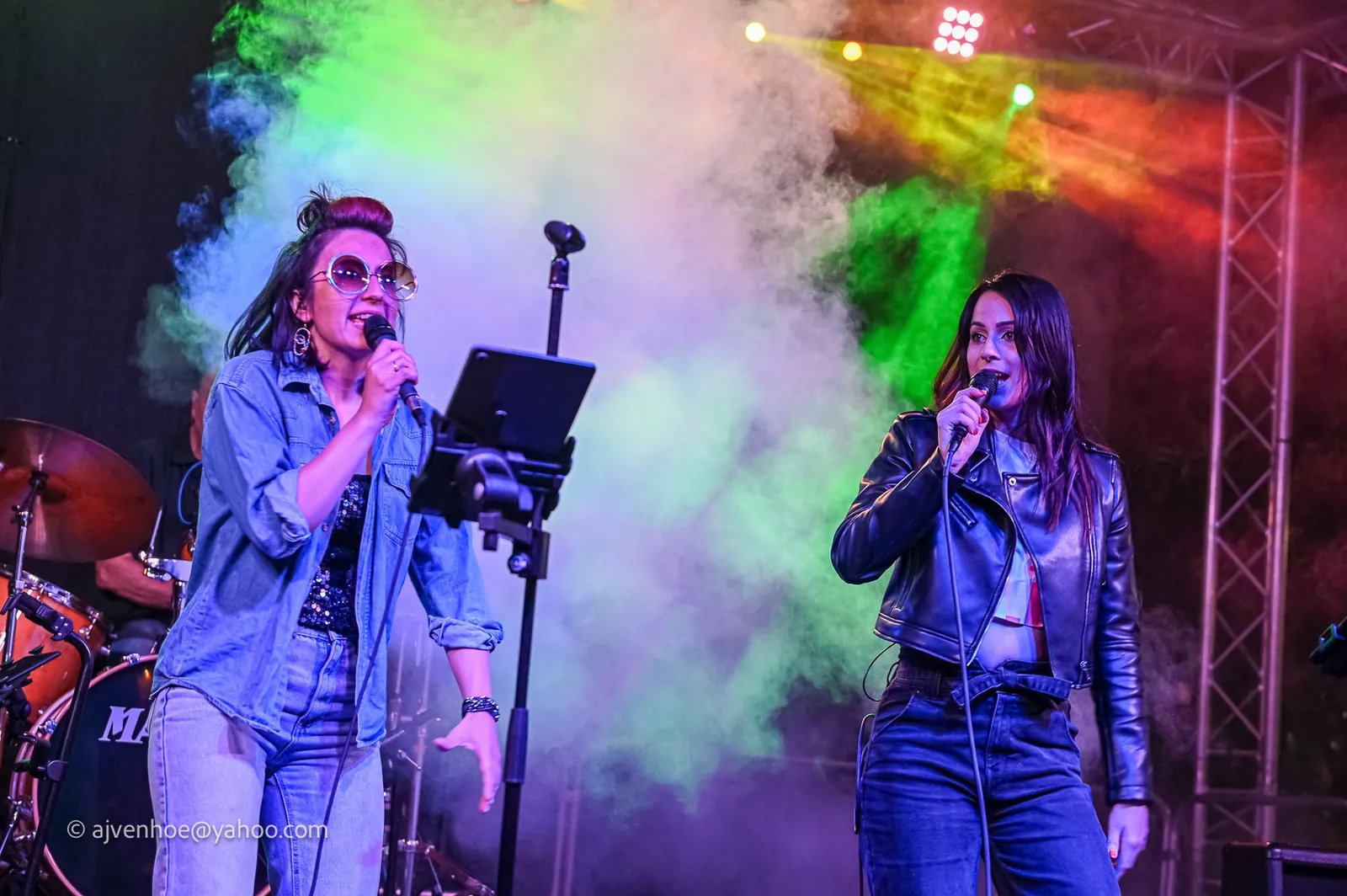 Radio Live zenekar élő fellépése egy telki rendezvényen